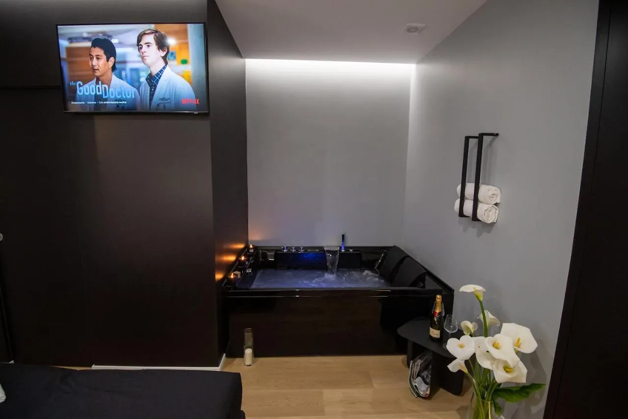 Guest house Contemporaneamente 147 - Modern & Comfort Rooms Bari