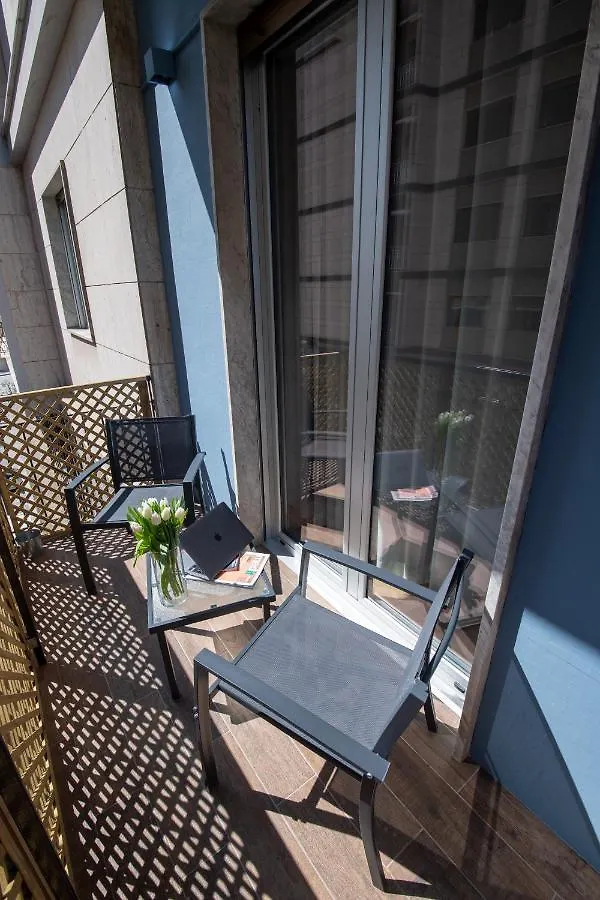 Guest house Contemporaneamente 147 - Modern & Comfort Rooms Bari Italy