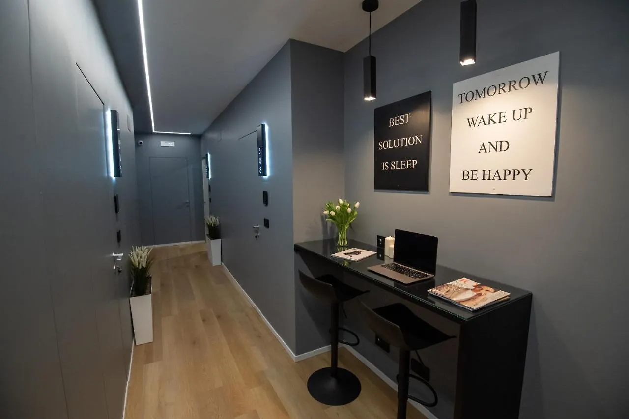 Guest house Contemporaneamente 147 - Modern & Comfort Rooms Bari