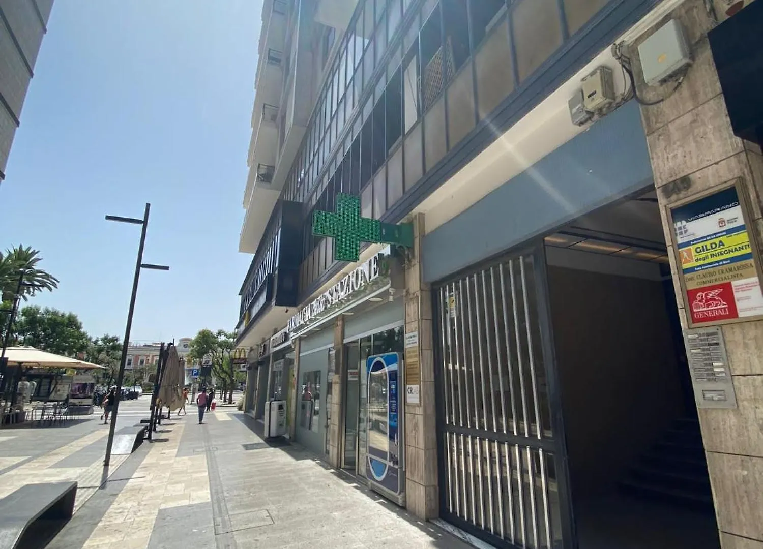 Contemporaneamente 147 - Modern & Comfort Rooms Bari